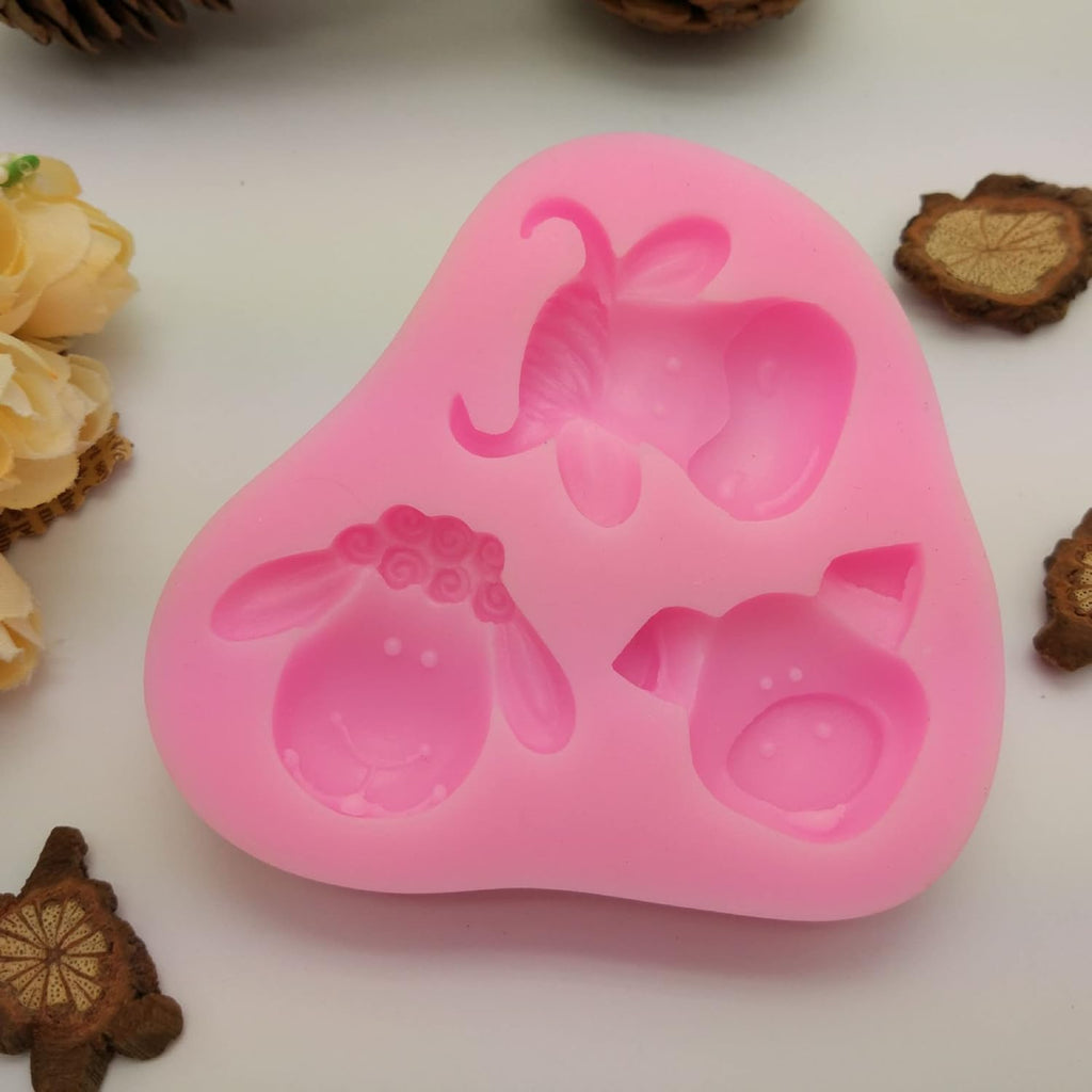 Cestony Cute Lovely Farm Animals Head Cow Sheep Pig Present Silicone Molds for DIY Cake Fondant Biscuit Cookies Soap Sugar Pudding Chocolate Hard Candies Dessert Candle Decor