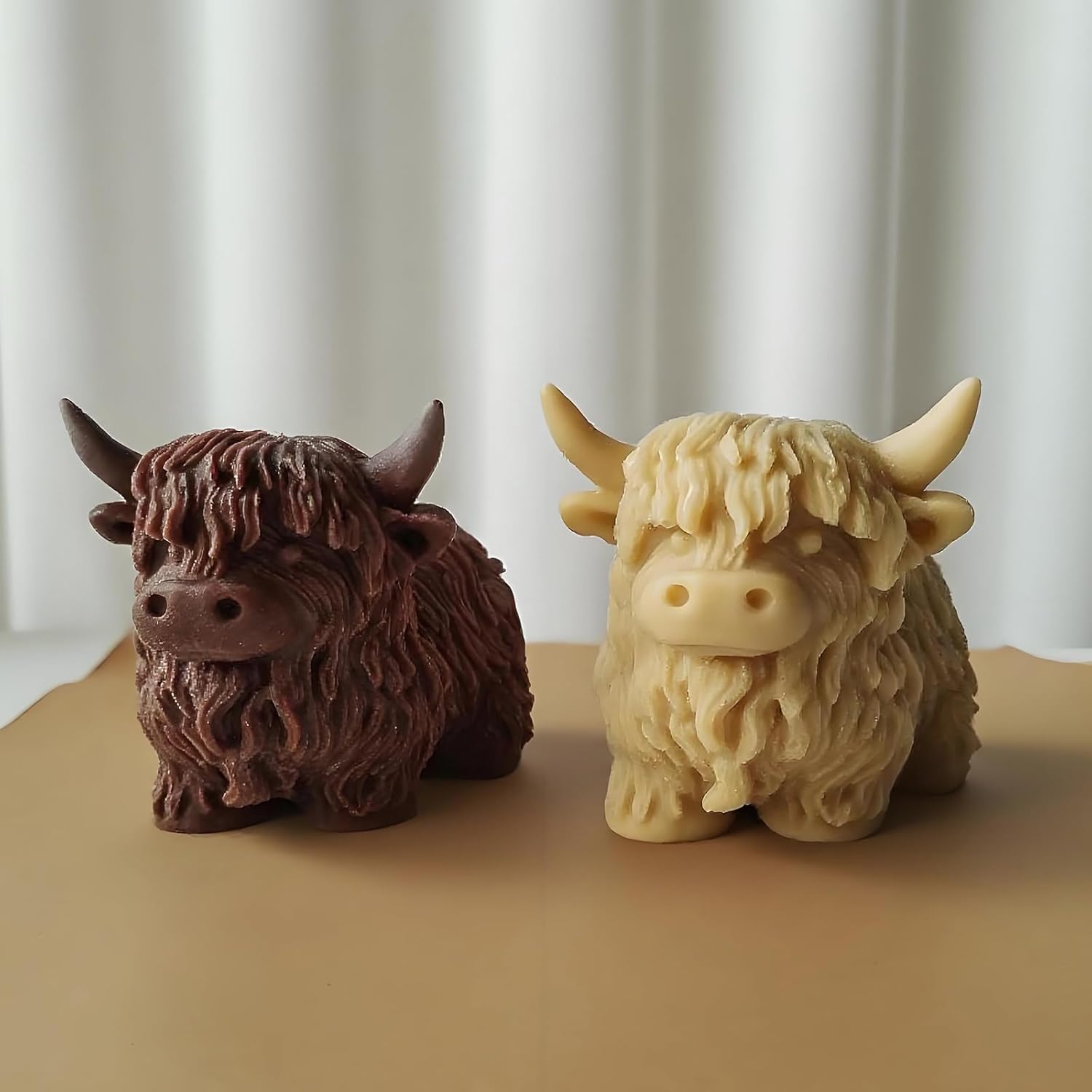 Highland Cow Shape Silicone Molds for Resin Candle Soap, 3D Cow Animal Candle Molds for Candle Making, Unique Fondant Chocolate Cake Decorating Mold, Epoxy Casting Clay Mold DIY Craft Decor