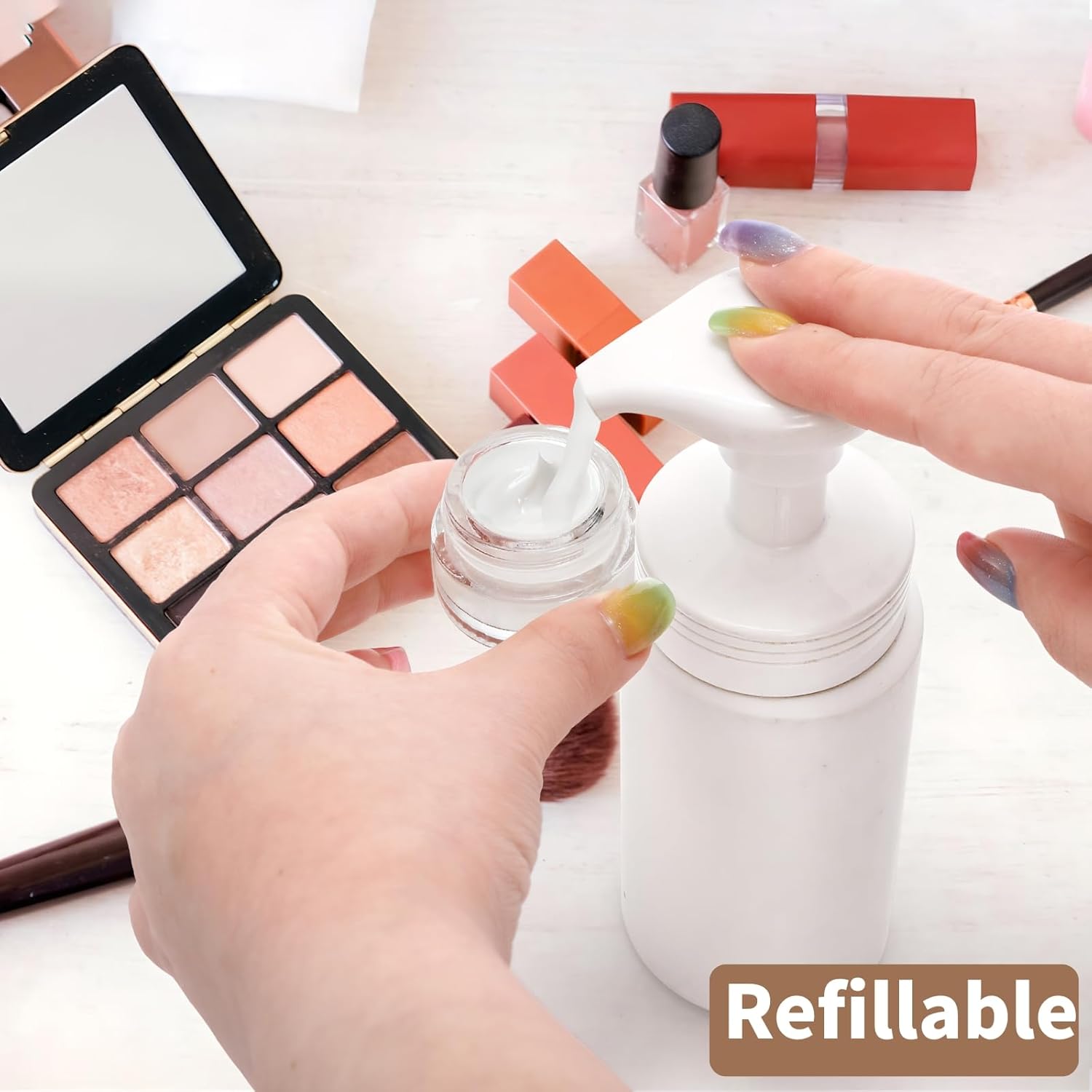 Coloch 90 Pack 5ml Glass Sample Containers with Black Lid, Mini Glass Cosmetics Jars with Inner Liner Bulk Refillable Tiny Glass Jars for Cosmetics, Lotion, Cream, Samples, Wax, Skincare, Travelling