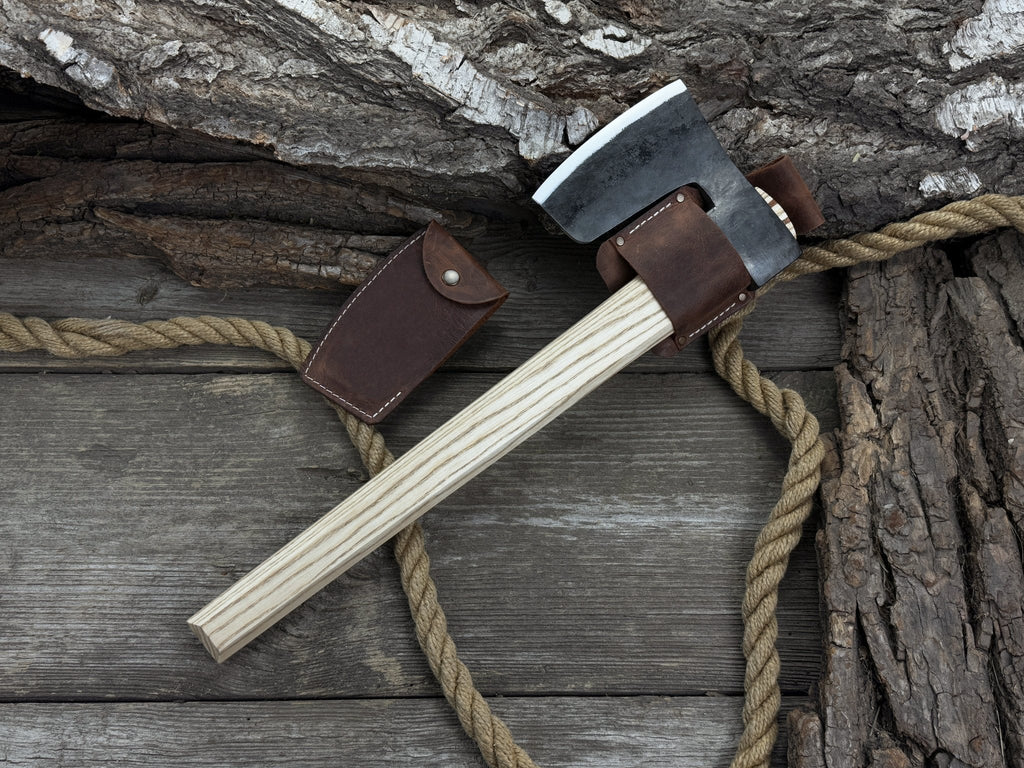 Hand-Forged Carpenter's Axe with Belt Loop, 0.84 kg (1.85 lb)